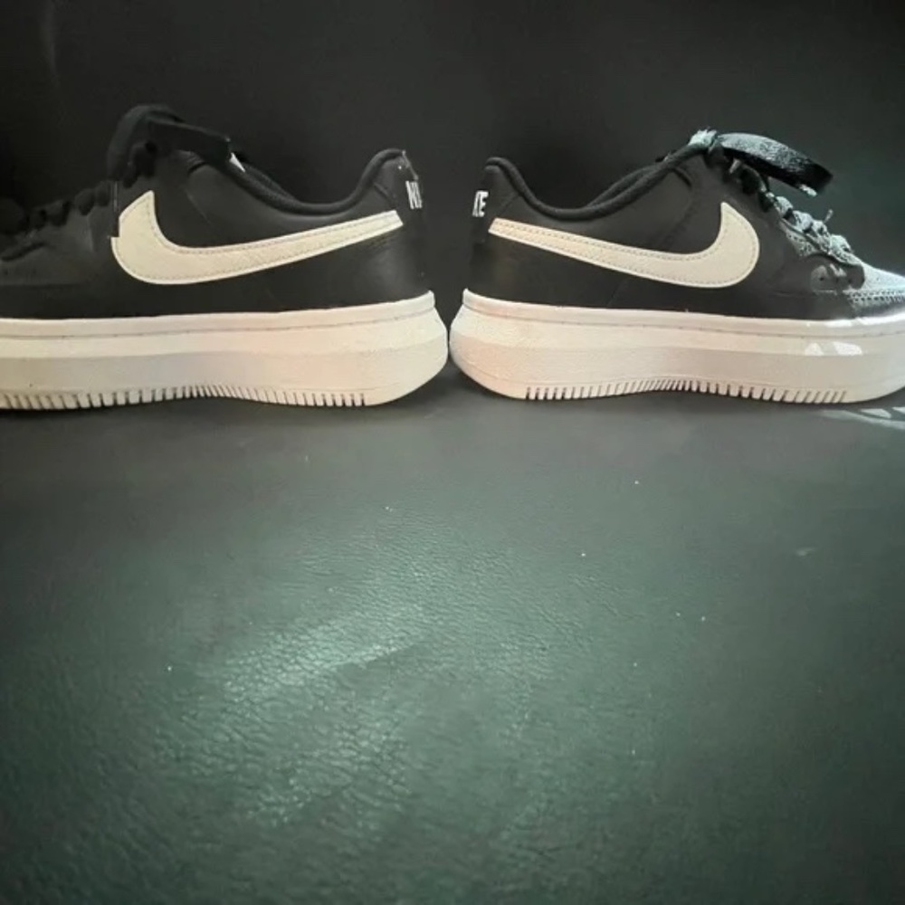 Nike platform leather sneakers